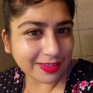 Meet your Posher, Marissa